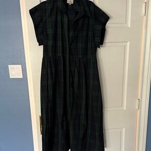 Tuckernuck Blackwatch Plaid Short Sleeve Chloe Dress
XXL
EUC